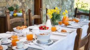 Podere Il Chiesino 8&2 Emma Villas