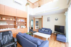 Branches Villa Kabira