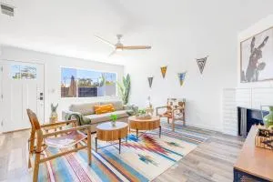 Howdy Amigos Surf Getaway - Wildomar