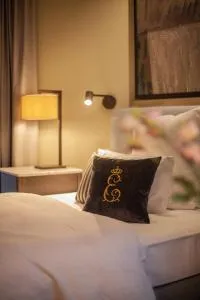 埃布普林斯餐厅酒店 - 埃特林根