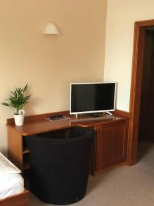 Triple Room room in Hotel Bajt Maribor