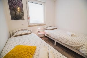 Gotar Apartment with Garden