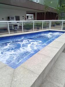 OCEAN FRONT UNLIMITED COM VISTA MAR - Wi-FI, Piscina Borda infinita Aquecida de frente ao Mar, Jacuzzi, Saunas e Academia