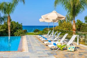 Harmonia Beach Villa