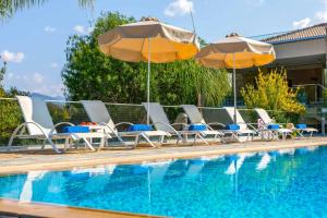 Harmonia Beach Villa