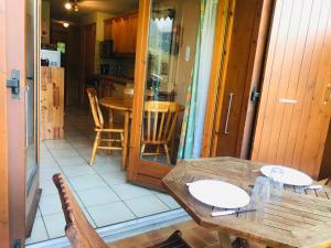 Appartement cosy à Morillon, animaux admis - FR-1-629-90