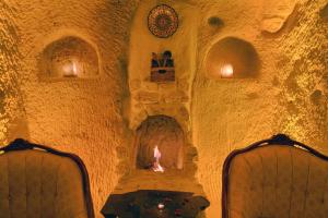 Babili Cappadocia Cave