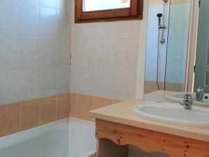 Chalets Chalet Le Devoluy, 3 pieces, 6 personnes - FR-1-504-448 : photos des chambres