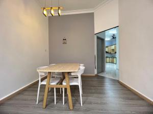 Ngio Batu Pahat Homestay