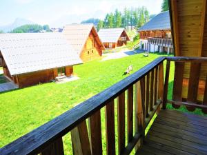 Chalets Chalet La Joue du Loup, 3 pieces, 7 personnes - FR-1-504-97 : photos des chambres