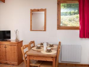 Appartements Studio Puy-Saint-Vincent, 1 piece, 4 personnes - FR-1-504-228 : photos des chambres