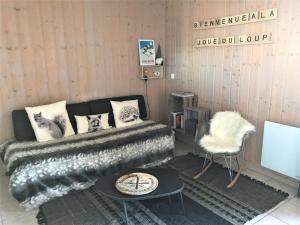 Chalets Chalet La Joue du Loup, 3 pieces, 7 personnes - FR-1-504-51 : photos des chambres