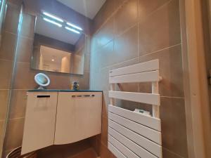 Frejus Plage Le Capitole T2 35m2 Climatise balcon