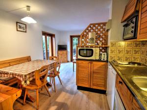 Appartement Morzine, 2 pièces, 4 personnes - FR-1-524-57