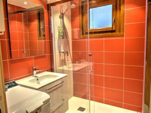 Appartement rénové central à Morzine avec balcon et parking - FR-1-524-90