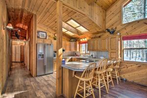 Pinetop Cabin with Private Patio on Eighth Green!
