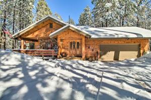 Pinetop Cabin with Private Patio on Eighth Green!