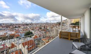 WHome Lisbon Skyline Penthouse Luxury Living View, AC & Elevator