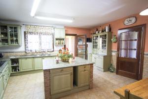 Catalunya Casas Incredible secluded villa, just 11km from Beach!