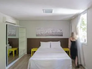 Açores Flat Design- Ao lado da Casa De Cultura Mário Quintana - 阿雷格里港