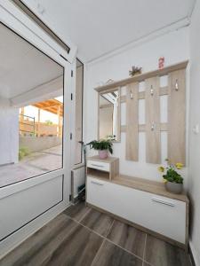 Sunny Stone Apartment with Free Parking
