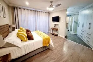 1 on Fairway - Bayswater