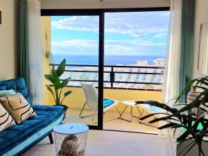 Paradise View Family Apartment by AltamarHomes