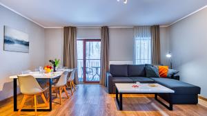 Apartament 28 nad Norweską Doliną z Basenem i SPA