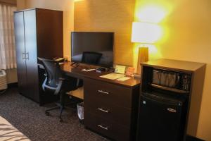 Sleep Inn Bend Crossroads Plaza