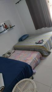 Apto em Enseada, 200 metros praia - 2 quartos com ar condicionado - 6 hospedes