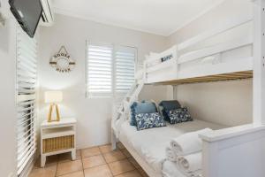 2 St Tropez