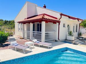 Family friendly house with a swimming pool Janjina, Peljesac - 19594