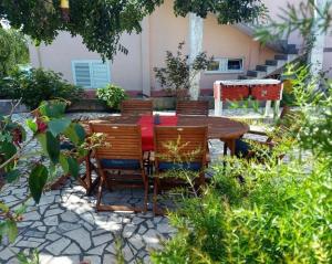 Apartments by the sea Loviste, Peljesac - 20427