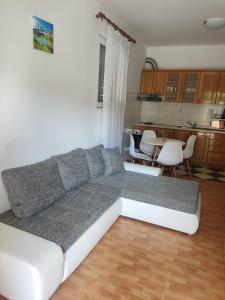 Apartments by the sea Loviste, Peljesac - 20427