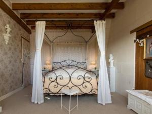 Maisons d'hotes Guestroom Valencay, 2 pieces, 5 personnes - FR-1-591-392 : photos des chambres