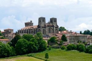 Maisons de vacances Maison de 2 chambres avec jardin amenage et wifi a La Chapelle Geneste : photos des chambres