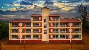 Chinar WoodS Resort - دابولي