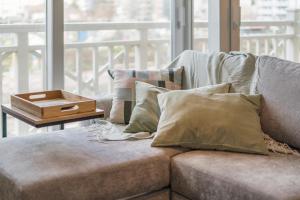 Modern app 6p met topligging - aan strand & haven