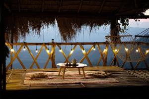 At The Mountain Cottage, Tiny Home at Doichang with Hot tub Included Breakfast and Dinner