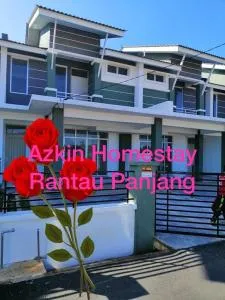 Sobey Laris Homestay RANTAU PANJANG SWIMMING POOL - Pasir Mas
