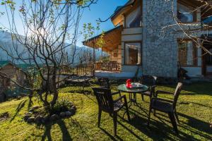 StayVista at Jodhpur House - Pet friendly 3BHK villa in Manali