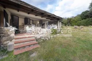 Q5B - Quadrilocale sulla spiaggia di Porto Mannu - Proiettore