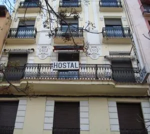 Hostel Central Zaragoza - San Mateo de Gállego