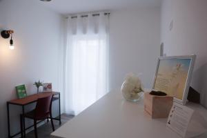 Appartements LE PARADIS FISCAL, 5min Bale, parking prive : Studio Standard