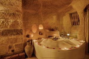 Casia Cave Suites