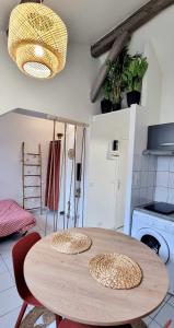 Appartements Studio equipe: TGV, RER, Paris, Saclay, ORLY : photos des chambres