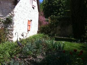 Maisons d'hotes La Chaumiere - petit-dejeuner inclus a 15 min de Versailles : photos des chambres