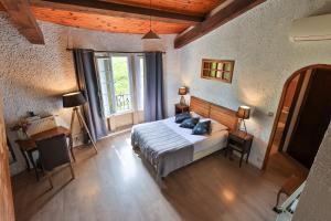 Hotels Logis Hotel Castel Mouisson : photos des chambres