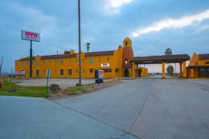 OYO Hotel Kingsville - Hwy 77