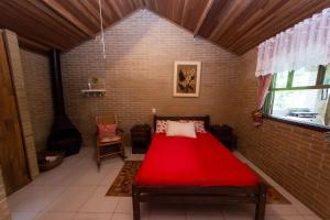 Otima chacara com lazer completo em Campo Magro PR